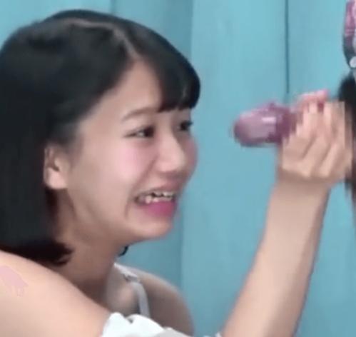 『気持ちぃいですか♡』肉付きの良い巨乳おっぱいお姉さんと童貞が筆下ろしされる中出し♡♡♡