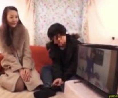 ※閲覧注意※『いやぁん…そんなにおっぱい舐めたらおかしくなるよぉ❤』激しいグラインドで射精を促してくる淫乱痴女お姉さん