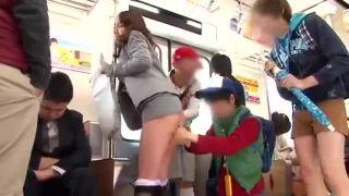【OL痴漢】ルックス＆美巨乳が最高な女性会社員が電車の中で豪快に痴漢されるwww