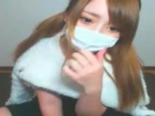 ＜ライブチャット＞女子○生ギャルが生配信で他には見せない肌を他人に披露する❤︎