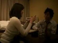 《不倫拡散》人妻の不貞行為がネットで拡散！知らない男に種付けハメ撮り❤︎