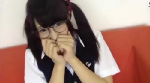 【個人撮影】文化系なのに可愛い。JCメガネ少女とハメ撮り