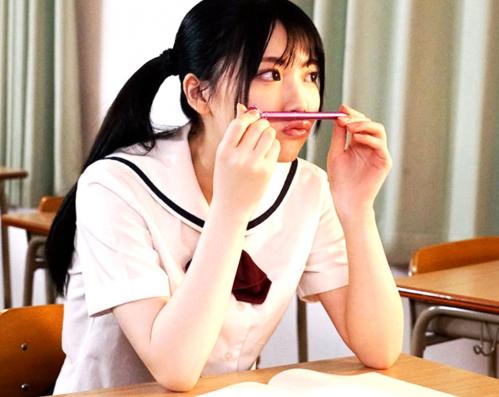 「先生、おしゃぶりシて欲しい？」テストの点数欲しさに教師をフェラチオするアイドル系ロリ美少女JK
