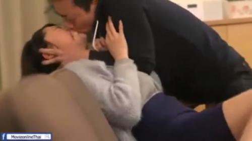 勃起した乳首がエロいニット帽を被った美女を尾行してそのままレイプしたったｗ