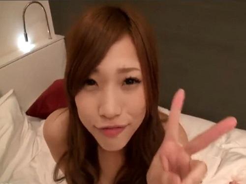《素人ナンパ》コギャルなのにおっぱい卑猥な巨乳タレ乳!!! ザーメン搾り取るコシ使いがめちゃエロいwww