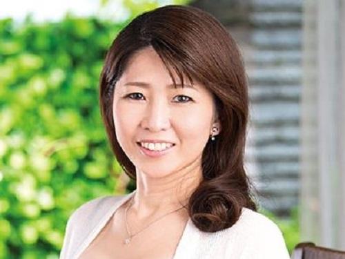 《熟女 おばさん》不倫相手の彼氏に見せたい!!! 男優相手に彼氏も驚くド淫乱セックスのおばさまwww