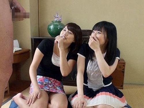 《センズリ鑑賞》「いやぁぁ スゴい!!」☆エッチなミニスカ妻たちにいやらしく舐めまわされる巨肉棒www