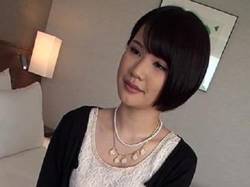 《人妻ナンパ》澄ました顔で男に抱かれる美人妻!!! バレないかしら!? アナタが黙ってればバレませんヨwww