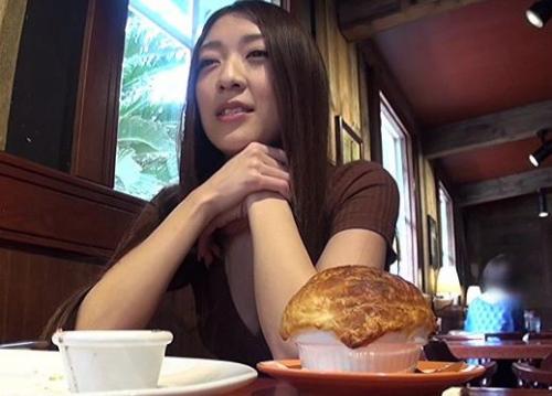 《素人ナンパ》スイーティースリムボディの美人ギャル!!! 脱がせてみたら使い込んだオマ○コのエロギャルでしたwww