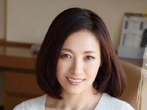 《人妻さん》なぜか美人妻ほどセックスしてない☆蜜の味がする熟れたカラダを味わいイカせるwww