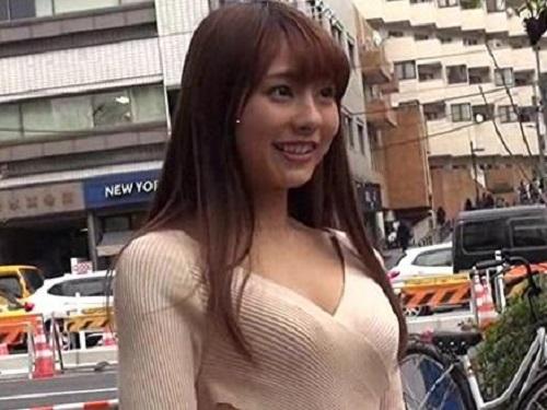 《人妻ナンパ》見た目上品そうで清楚な奥さま!!! ナンパに気をよくして真昼間から他人棒に大アエギwww