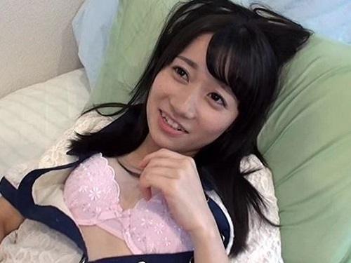 アイドル顔の女の子をナンパしてエッチなお願い!!! 素股が気持ちよくておっぱいもめちゃエロいwww