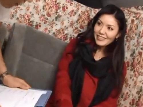 《人妻ナンパ》セレブな奥様ほどセックスレス!!! ホテルに誘われればチャンス逃さずヤリまくりwww