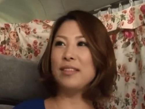 《熟女ナンパ》アンケートだけじゃなかったの??? 美マダムはエッチな展開受け入れて乱れまくって大満足でしたwww