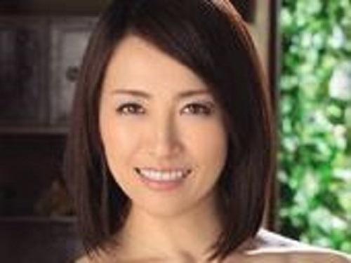 《人妻さん》オナニー繰り返すほど溜まった性欲で理性崩壊!!! 義弟に言い寄られたら肉棒ハメられるだけwww