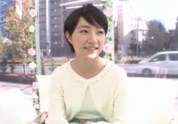 マジックミラー 前戯無しの女子大生オマ○コにいきなりの挿入で突然の快感にパニック