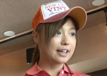 美少女店員が接客中に顔を紅潮させながら感じまくるとかワクワクするな