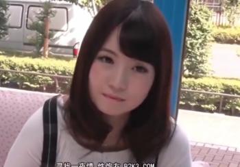 マジックミラー号　美し過ぎる美人女子大生がひとりで4名の童貞筆おろし