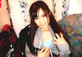 めいちゃんAAカップ身長148cm体重37kg 激スリム家出少女AVデビュー