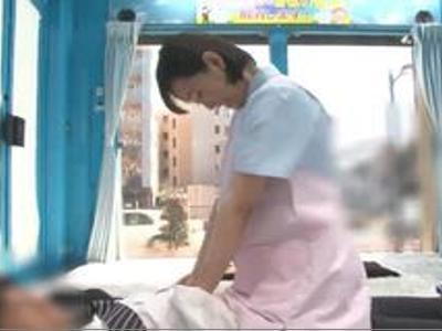 ノーブラな看護師さんの胸ちらにムラムラしちゃってレイプしてしまった！お気にの動画