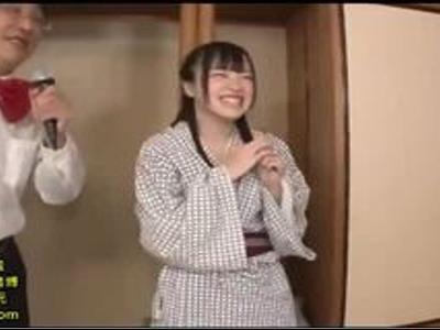【素人&女子大生】巨乳なお姉さんが賞金欲しさに生出しファックさせちゃった！おすすめの作品