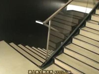 【女子校生&美少女】「下着がないんだけど」体育の後に下着をつけていない女友達に発情！おすすめの作品