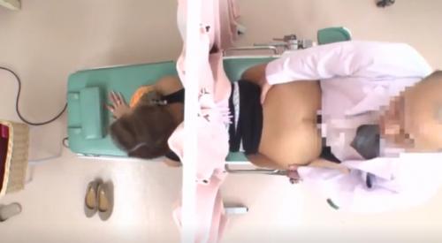 産婦人科で先生に無許可パコされちゃうギャル