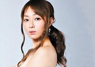 ＜小松千春＞女優やグラドルで活躍した元芸能人のぽっちゃり美熟女！AV出演で若い男の巨根で死ぬほどイカされる！