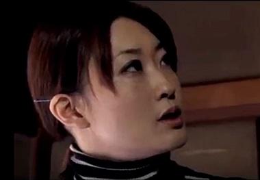 ＜ながえスタイル＞父親の介護に来ていたヘルパーを力づくで大股広げさせてレイプする鬼畜息子