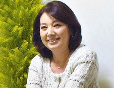 ”金のためなら何でもやるBBAキタッツーーー！”五十路母がお金のために息子と母子相姦できるか企画 素人近親相姦ゲーム
