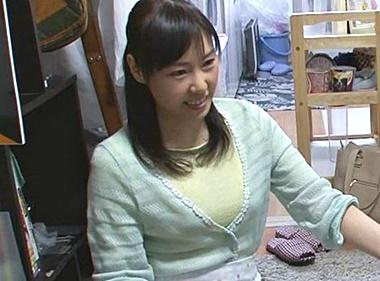 五十路おばさんとは思えないほど可愛くて綺麗な奥様が家政婦派遣できたぞ！これは押し倒してヤルしかねえだろｗ＜熟女ナンパ＞