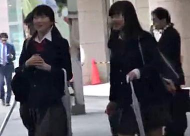 ＜女子校生✕監禁強姦＞駅で見つけたJKを拉致して鬼畜レイプ！マン汁＆ザーメンでドロドロになりながら何度もハメ続けられる…