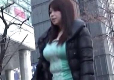 ＜人妻ナンパ＞おっぱいデケエェェェ！頼む！ヤラして！巨乳巨尻なぽっちゃり熟女をナンパしてラブホに連込みヤリまくる