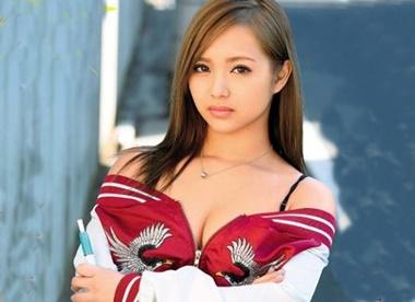 ”全然感じてねーよ…はうぅ…いくぅぅぅ！”オラオラ系DQN女がオヤジにチンポを挿入された瞬間に乙女になるギャップ萌え