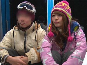 保坂えり　外に彼氏が居るのにマジックミラー号でエロマッサージ師たちに連続で中出しレイプされるロリ巨乳素人娘