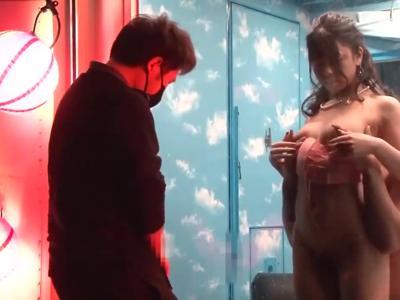 《逆転外見える!?×新成人》20歳になってテンション上がった美少女が見られているとも知らずにファック！フォルムがいい感じの女の子