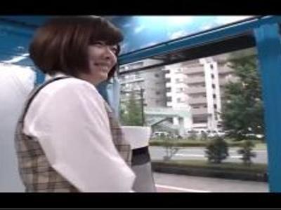 《パンスト×エロ動画》素人ナンパ『おっぱいデケー』仕事終わりのOLを車内に連れ込んでSEX！発情しちゃうビデオ