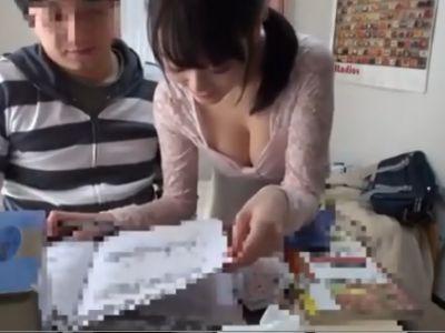 《女子大生×エロ動画》『ダメっ！先生なんだよ…』谷間がエロい家庭教師を無理やりレイプ！男性におすすめの18禁映像