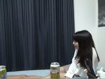 《幼妻×のぞき》『酔っちゃった♡』巨乳な人妻を自宅に連れ込んでSEX隠し撮り！センズリ向きの18禁映像