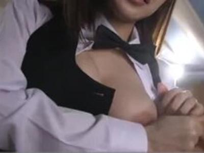 (辱め+巨乳)巨乳で美人な店員さんを机の上に乗せてガン突き！着衣のまま生ピストンされて生出しされた！こんなかわいい子が…