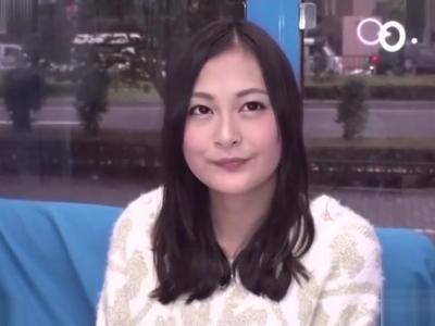 (見えてないよね??+女子大生)若者カップルがカレのチンポ当てに挑戦した結果…罰ゲームで寝取られ！スケベ注意な18禁映像
