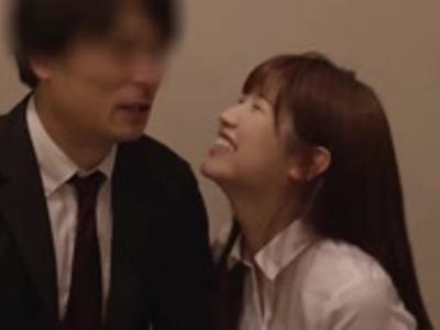 (ハメ撮り+寝取られ)『撮らないでよ』職場の同僚と飲み会の後に相部屋でヤリまくった！即抜け注意なスケベ動画