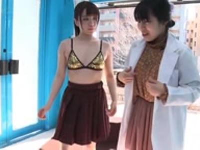 (外から見えてる??+ナンパ)めちゃくちゃ美人なJKにエステ！興奮させてからパンツを脱がせてチンチン挿入激ピストン！抜けすぎ注意なR18映像