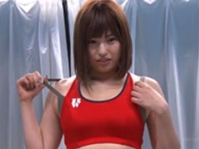 (外から見えてる??+企画)陸上部の綺麗なJDの膣圧測定！セクハラエステからのゴム無し挿入膣内射精！フリーで見れちゃうスケベ映像