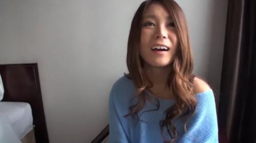 ゆるふわギャルを脱がしてみたら張りのある美乳が出てきたので堪能しちゃいましょう！