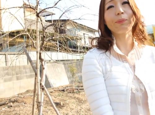 はんなり奥様がその日あったばかりのナンパ男のおちんぽに喘ぎまくるわけないだろ…！喘ぎまくってるわｗｗｗ終わりだわｗｗ