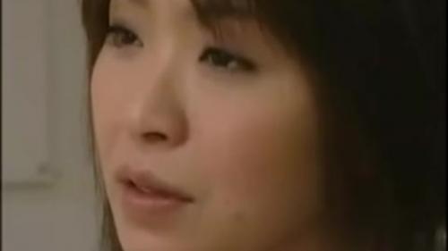 【倖田李梨】閉店後の店内で床屋のおっさんとの情事に嵌る淫乱美熟女