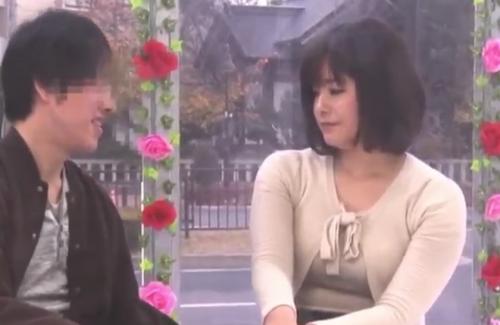 美乳むちむち奥さんとキスから始まる浮気えっちっち！！一度火がついたらもう止まらない！