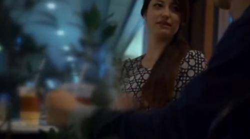 美人セレブ美女妻！ナンパしてオープンカフェテラスでちょっとおしゃべりするだけでお股開いちゃうゆるゆるビッチでしたよ旦那さん！