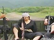 【ヘンリー塚本】紛争地帯の女達･･･慰み者になる熟した身体